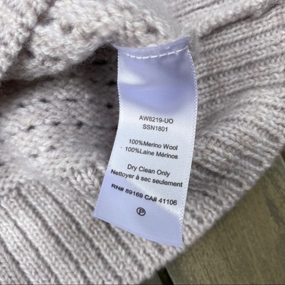 ATM Open Stitch V-Neck Dusty Mauve Cardigan - Picture 9 of 9